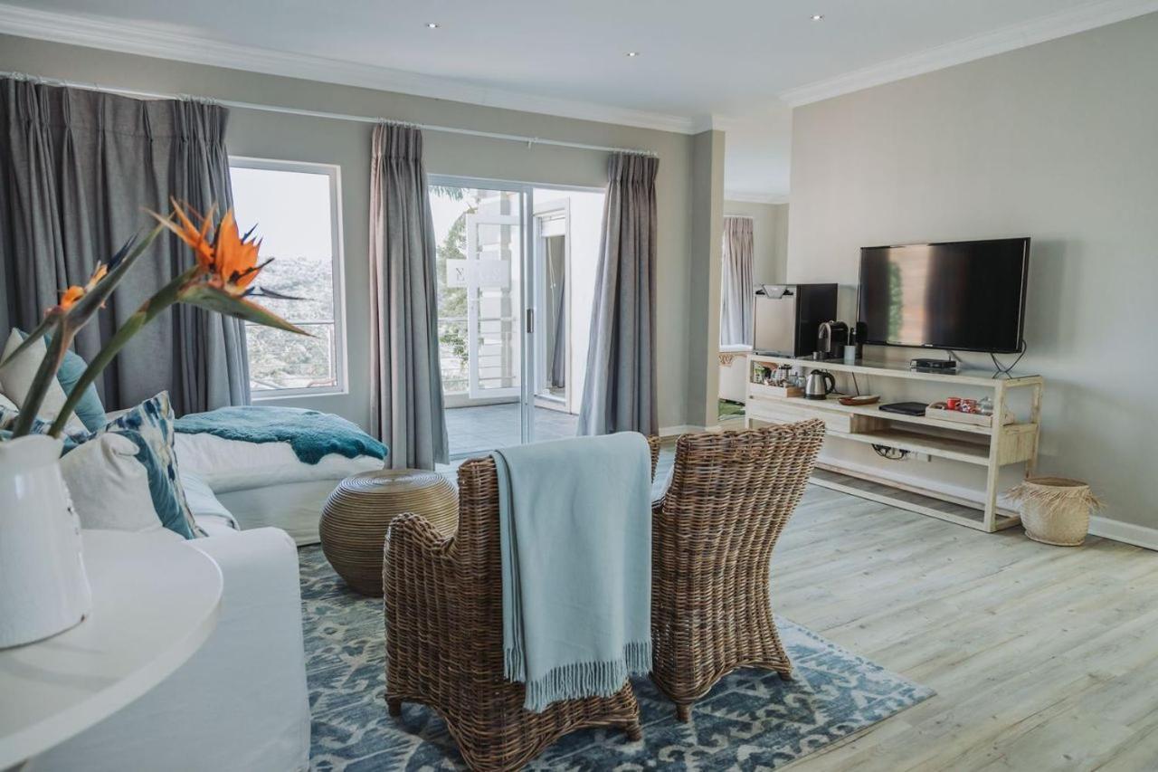 The Edge Boutique Bed And Breakfast Гонуби Экстерьер фото